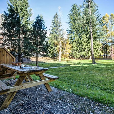 Апартаменты Chamois Blanc Terrasse - A Chamonix Haven Near Aiguille Du Midi Экстерьер фото